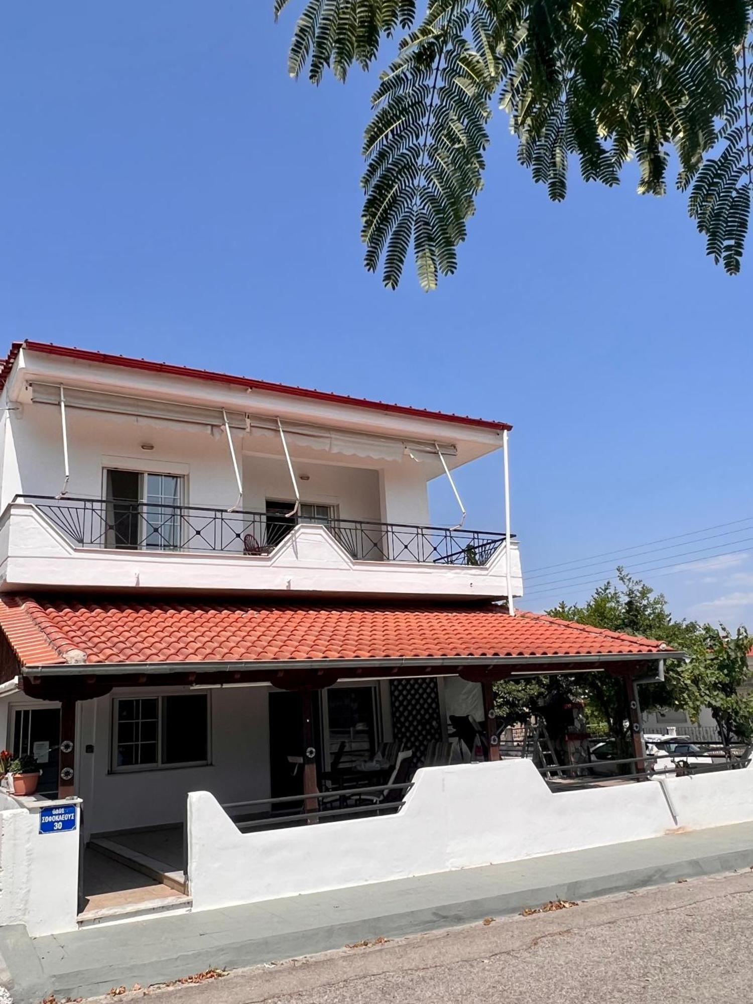 Dimitra House Entire Apartment With Balcony And View Pherrai Esterno foto